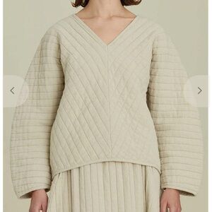 Black Crane Quilted Cream Top